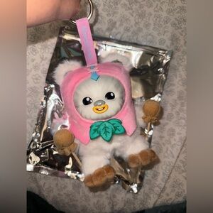 Star Wars Cosbi Hot Toys Kneesaa Ewok Plush Keychain